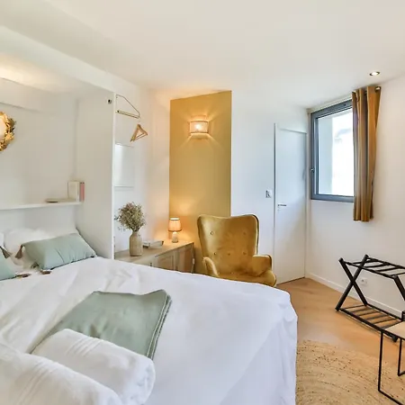 Apartman & 