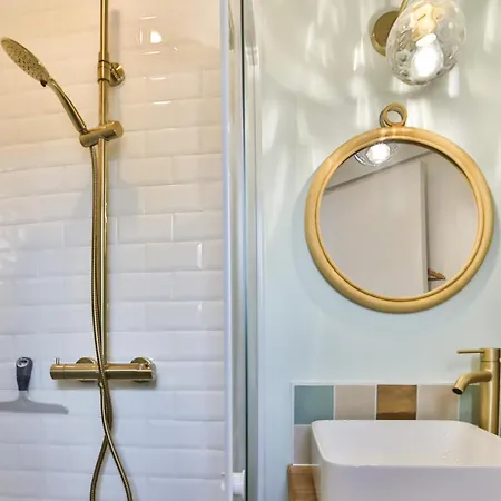 Apartman & 